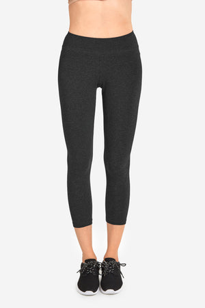 
            
                Load image into Gallery viewer, SOFRA LADIES COTTON CAPRI LEGGINGS (WP4001)
            
        