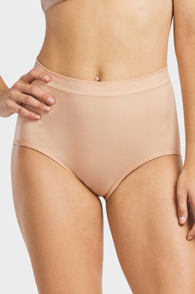 
            
                Load image into Gallery viewer, SOFRA LADIES SEAMLESS BRIEF PANTY (LP0132SR9)
            
        