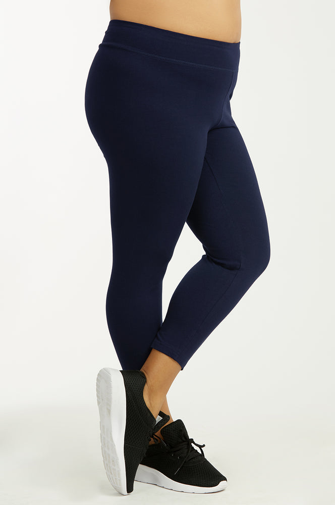 
            
                Load image into Gallery viewer, SOFRA LADIES COTTON CAPRI LEGGINGS PLUS SIZE (WP4001X_NAVY)
            
        